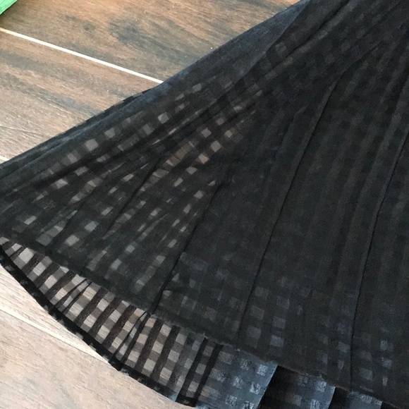 ELLE pleated black sheer checkered skirt - Picture 2 of 5